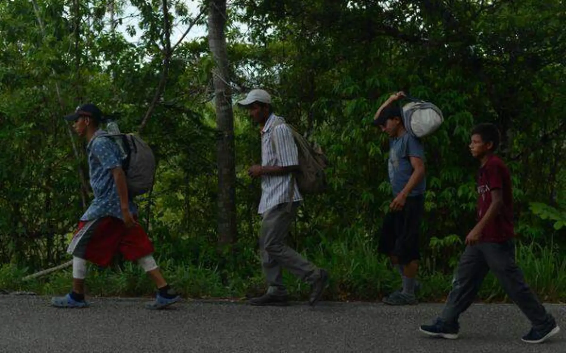 Los migrantes deben pasar por la entidad, donde sufren de extorsiónCuartoscuro